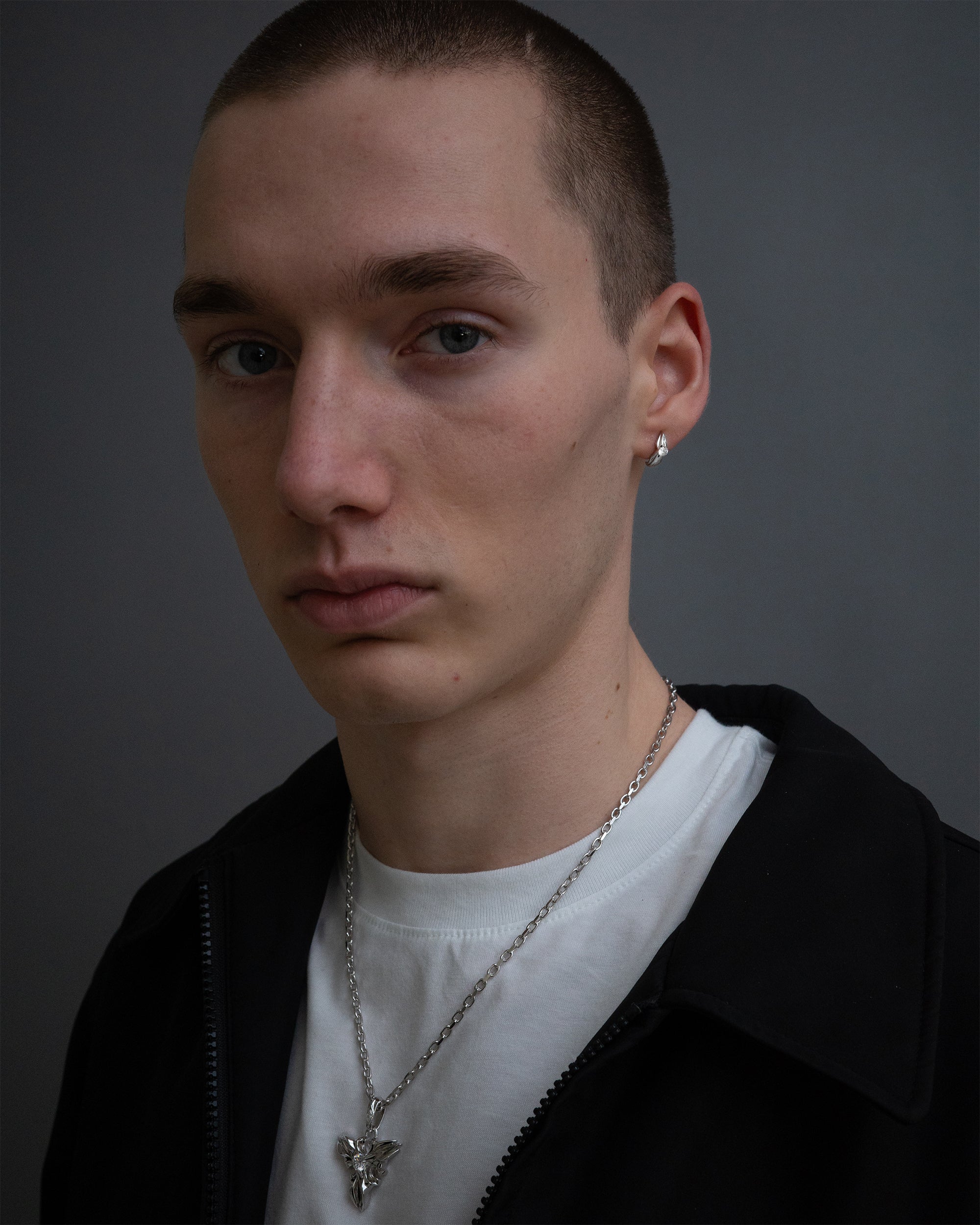 Aitri Arc Earring - Image 4