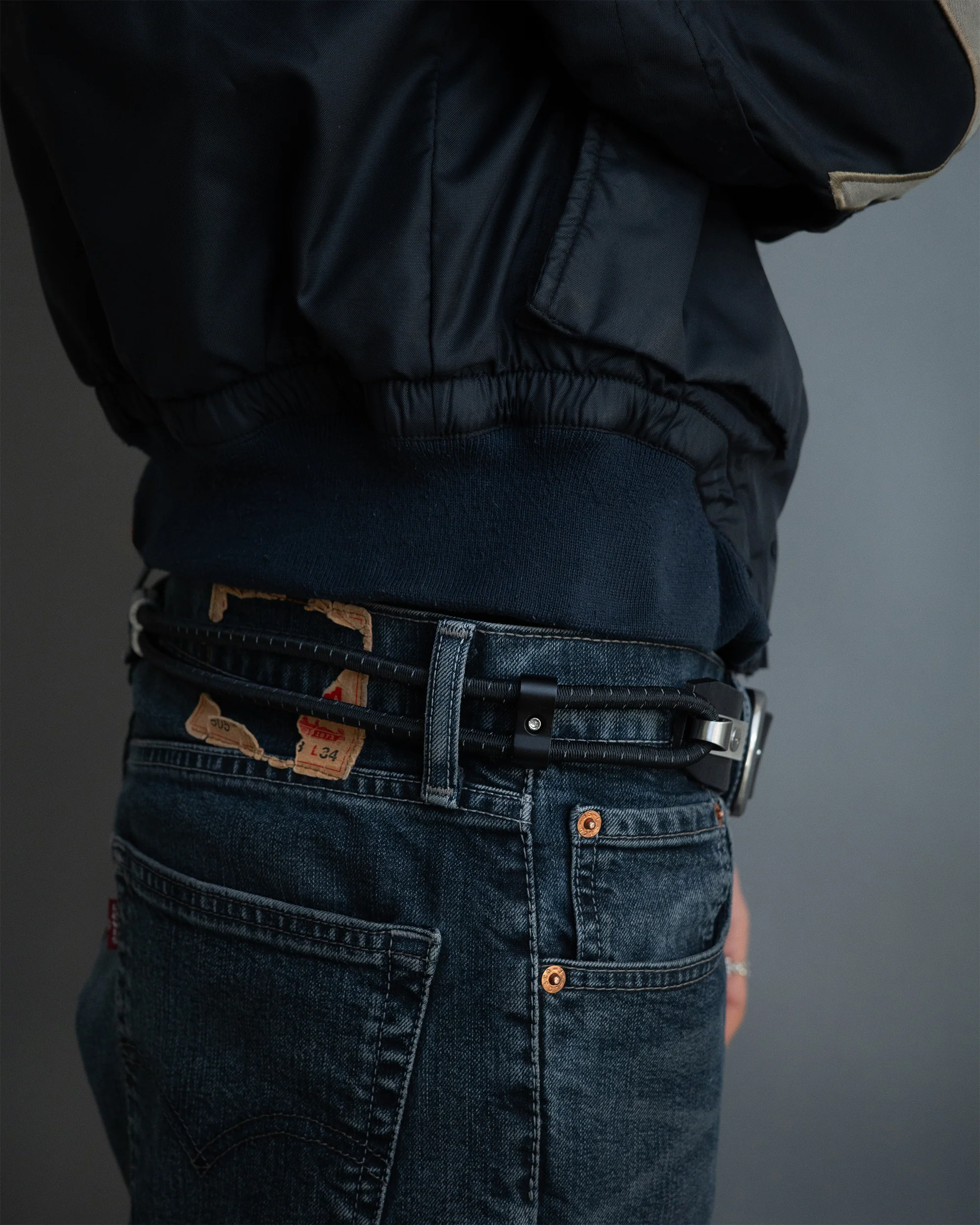 Hybrid Black Speckled Bungee Belt - Image 5