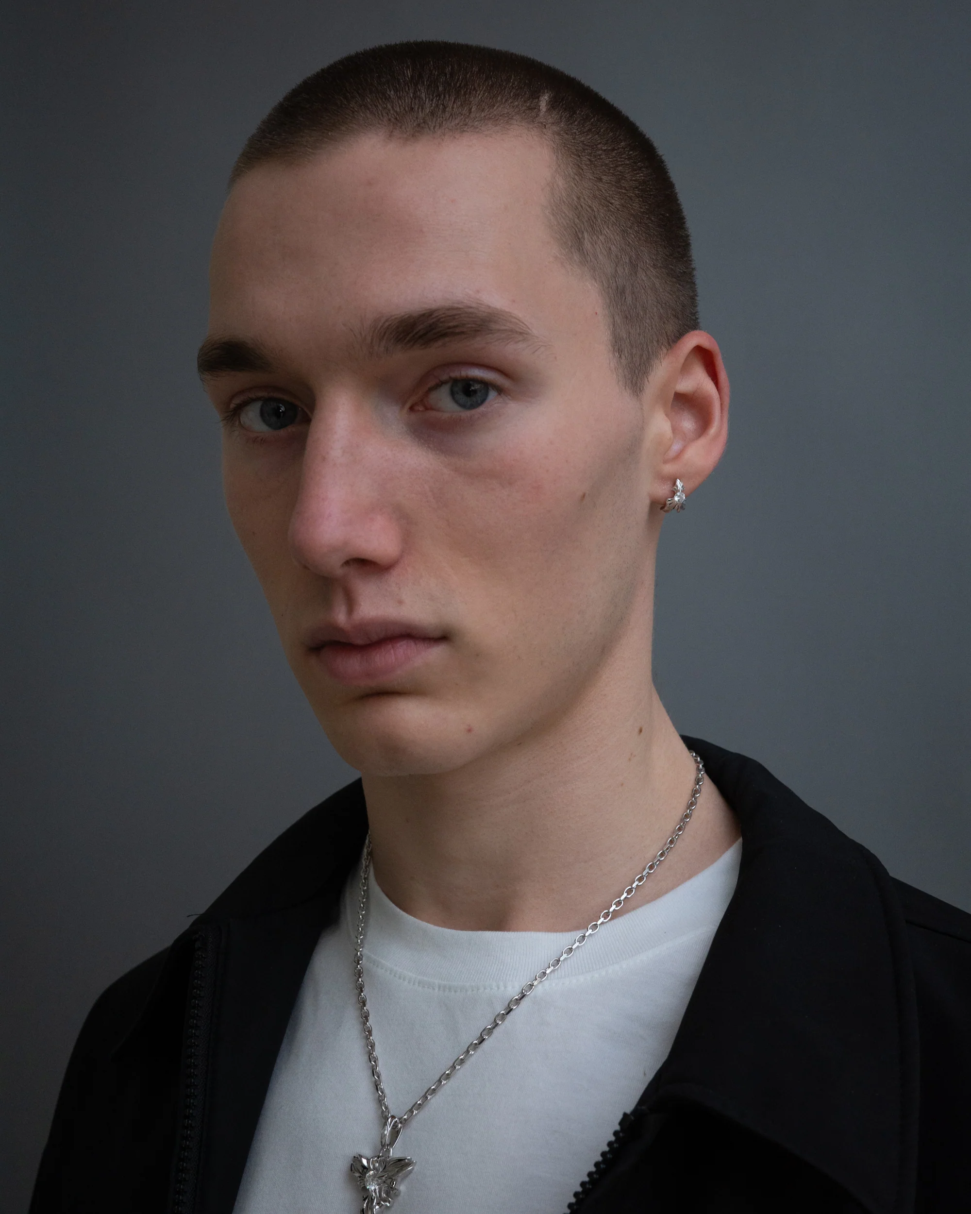 Ram-Radial Arc Earring - Image 3